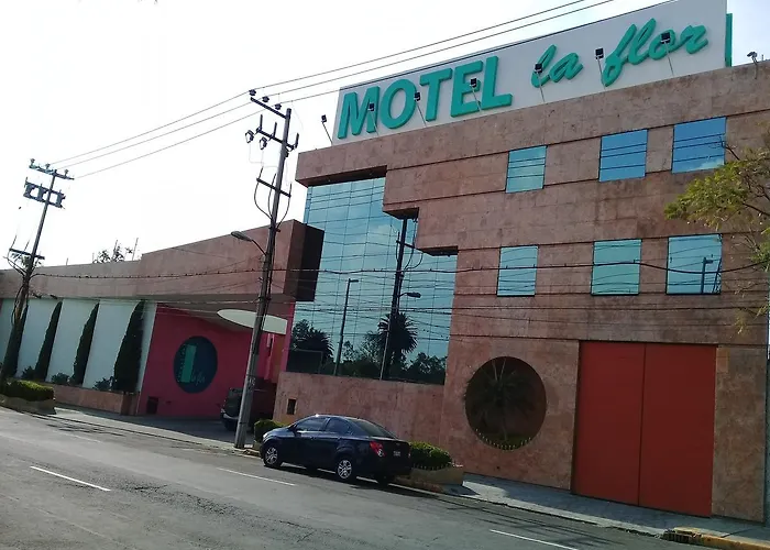 Hotel La Flor 4*