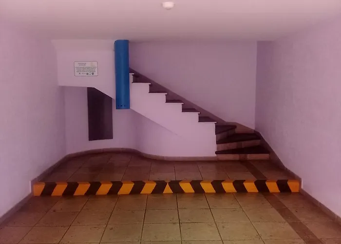 La Flor Hotel
